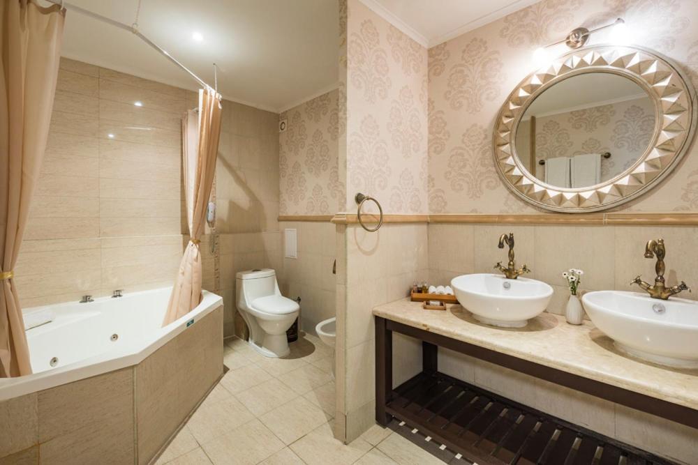 Vita Rama Holistic Hotel And Retreats - Vegan Full Board 오브조르 외부 사진