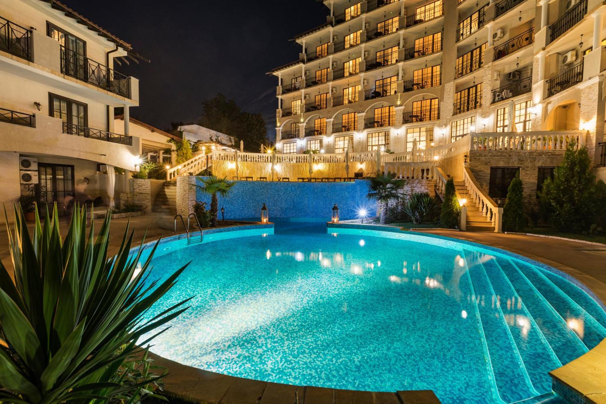 Vita Rama Holistic Hotel And Retreats - Vegan Full Board 오브조르 외부 사진